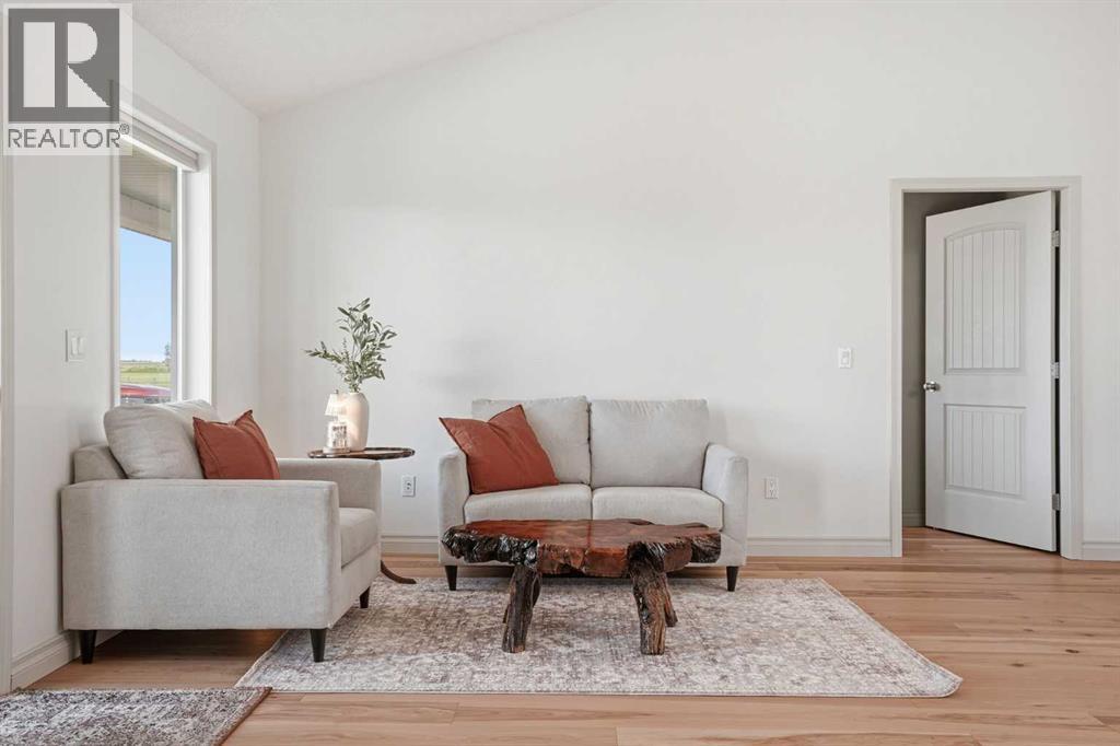 245169 271 Range Road Property Photo 6