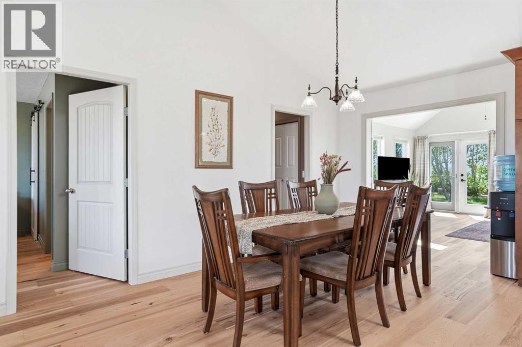 245169 271 Range Road Property Photo 16