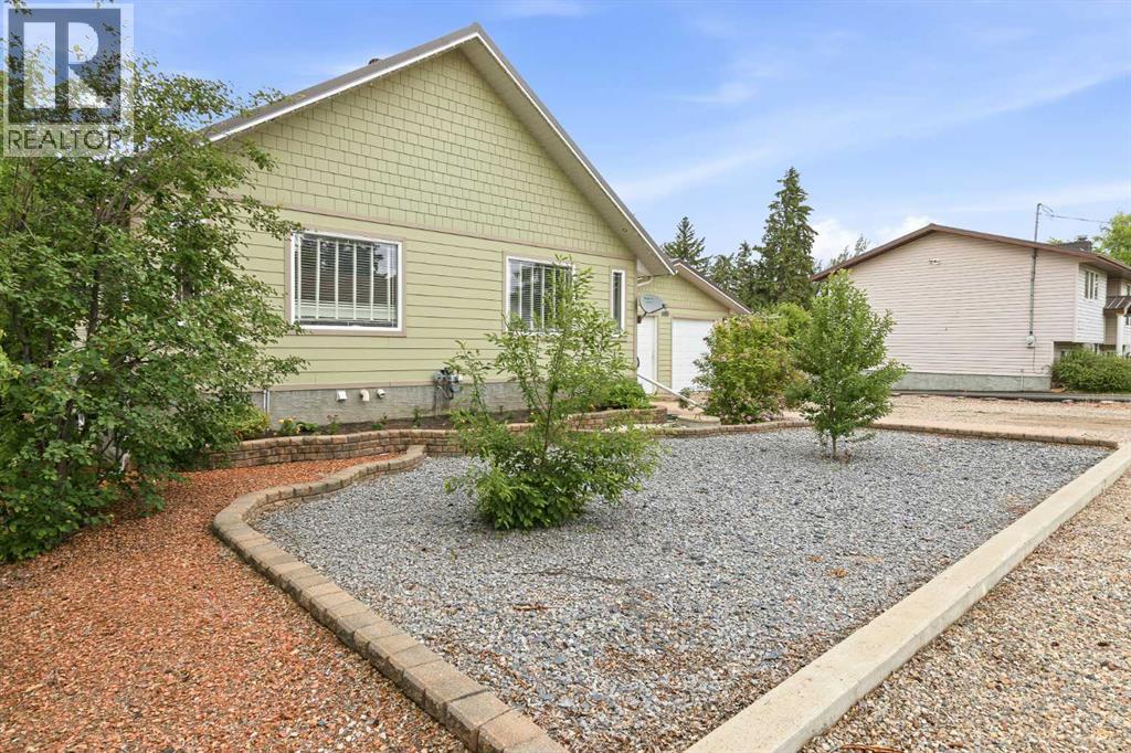 108 Walter Street Property Photo 4