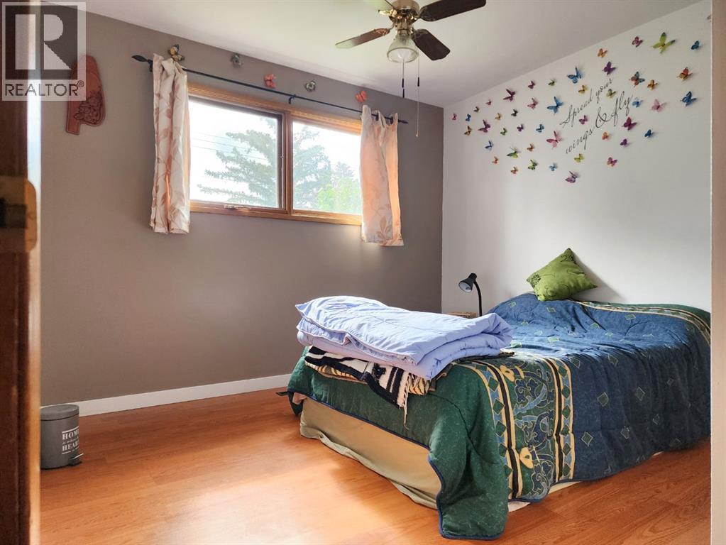 5404 5th Street W Property Photo 13