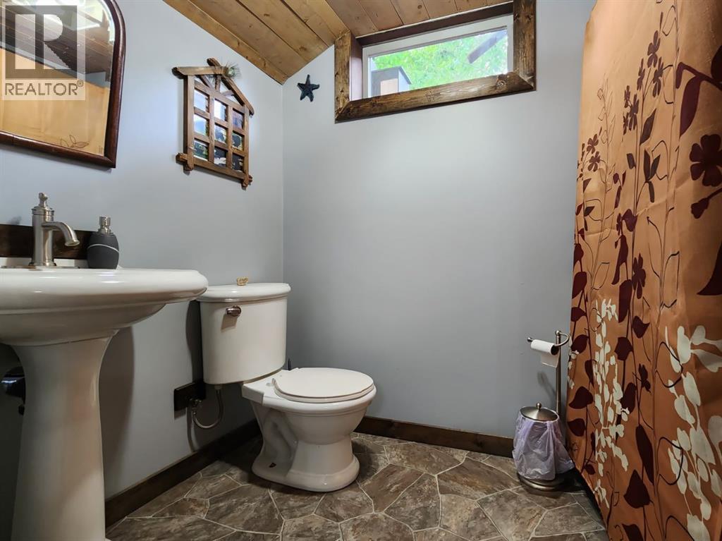 5404 5th Street W Property Photo 29