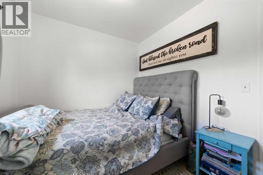 5219 50 Avenue Property Photo 10
