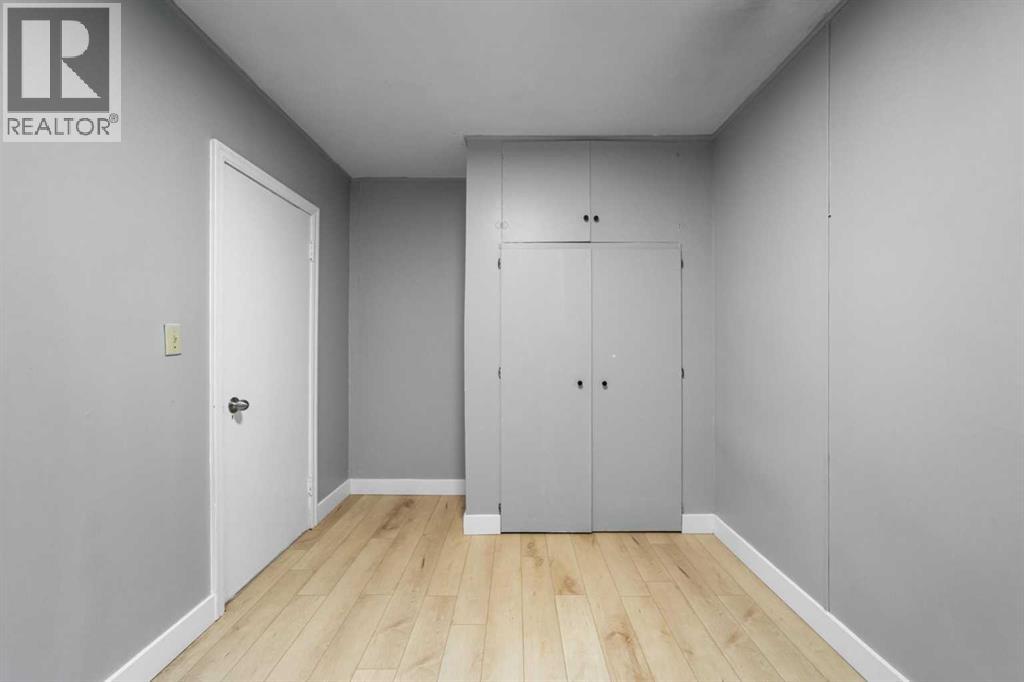 5219 50 Avenue Property Photo 18