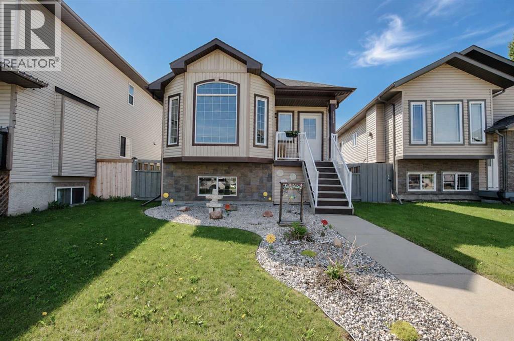 11293 76 Avenue Property Photo 1