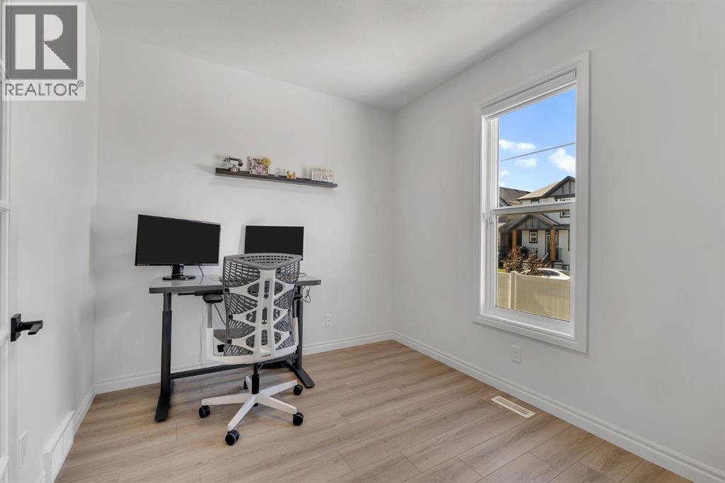 75 Setonstone Row Se Property Photo 19