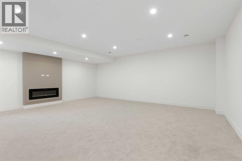 26 St Andrews Close Property Photo 31