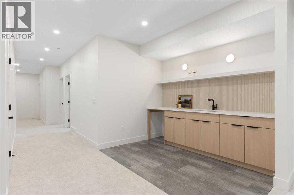 26 St Andrews Close Property Photo 32