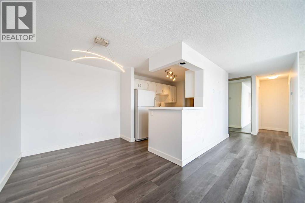 8604 48 Avenue Northwest Property Photo 6