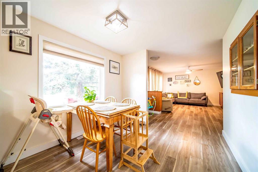 4911 51 Street Property Photo 5