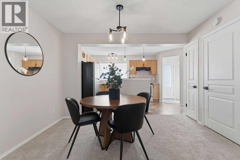 115 Elgin Meadows View Se Property Photo 6