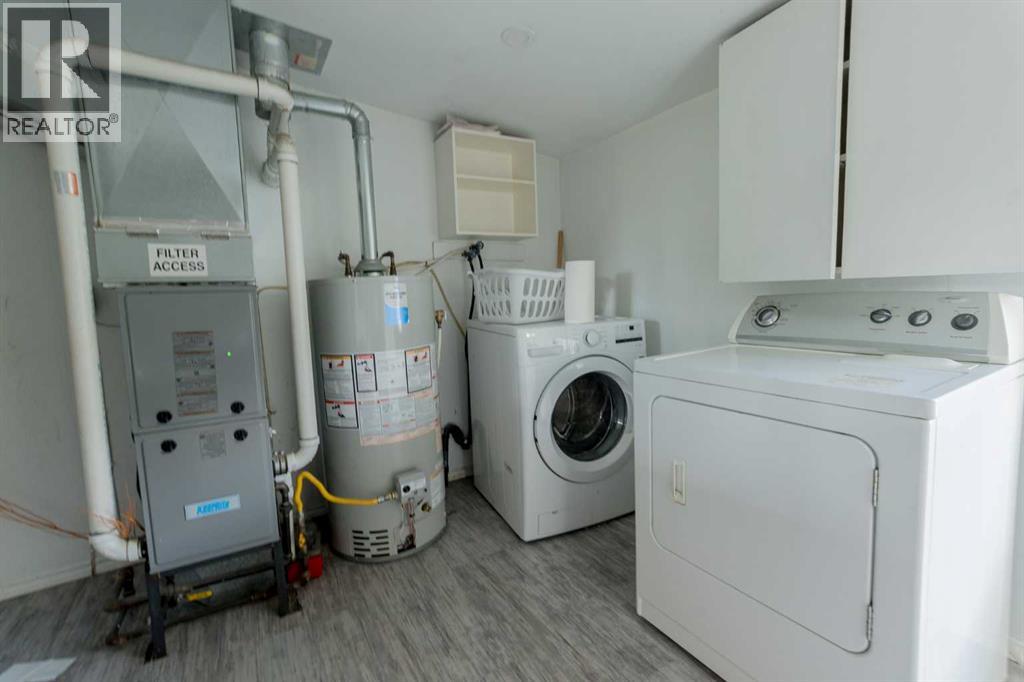 206 7th Street Property Photo 11