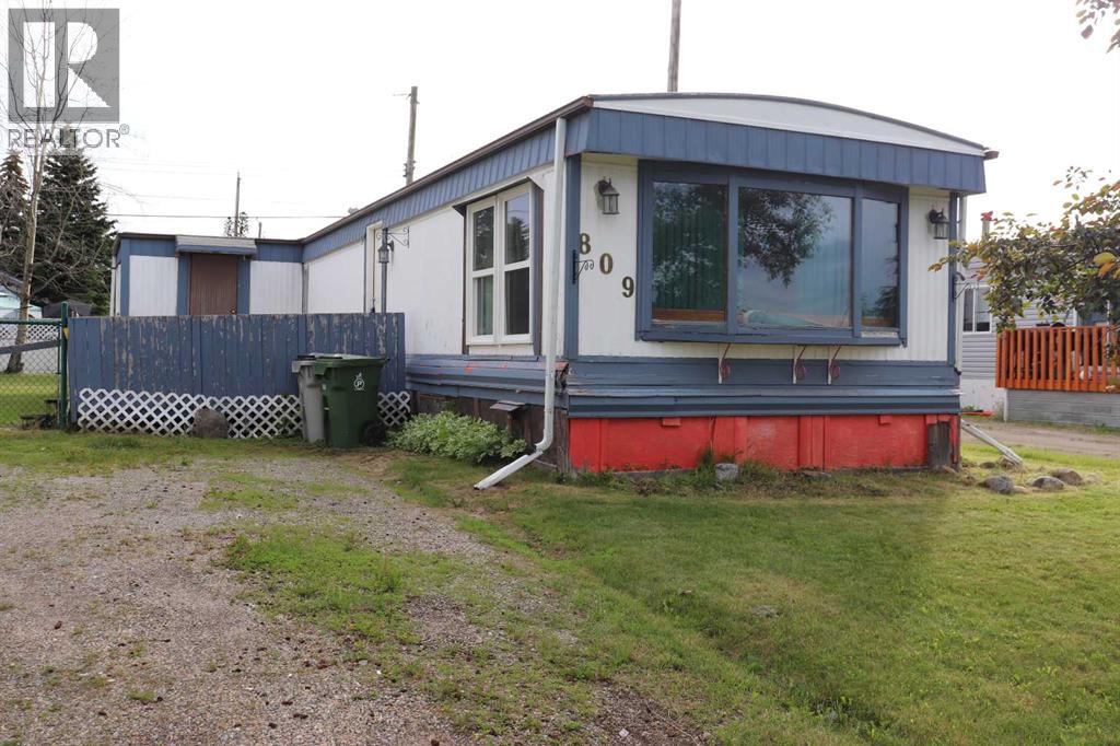 809 52 Street Property Photo 1
