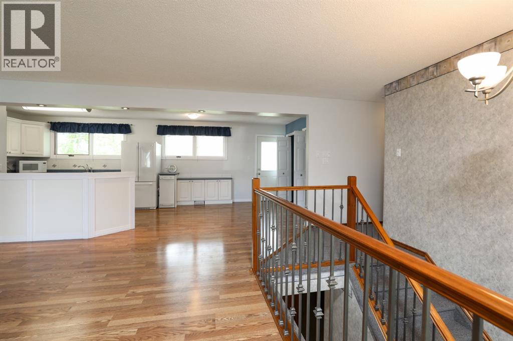 58 N 1a Street E Property Photo 6