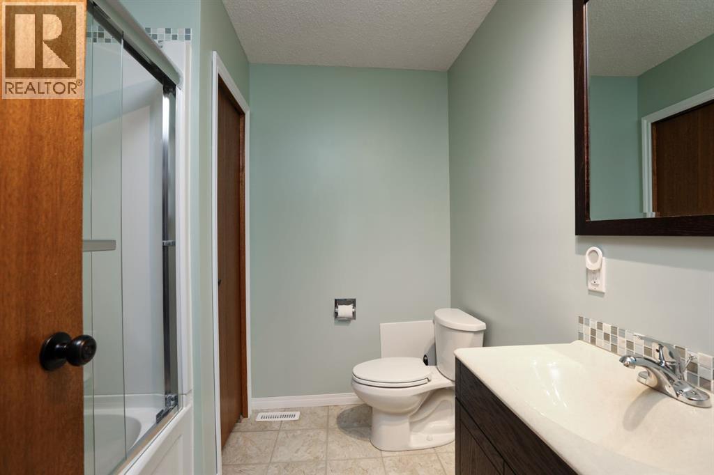 58 N 1a Street E Property Photo 18