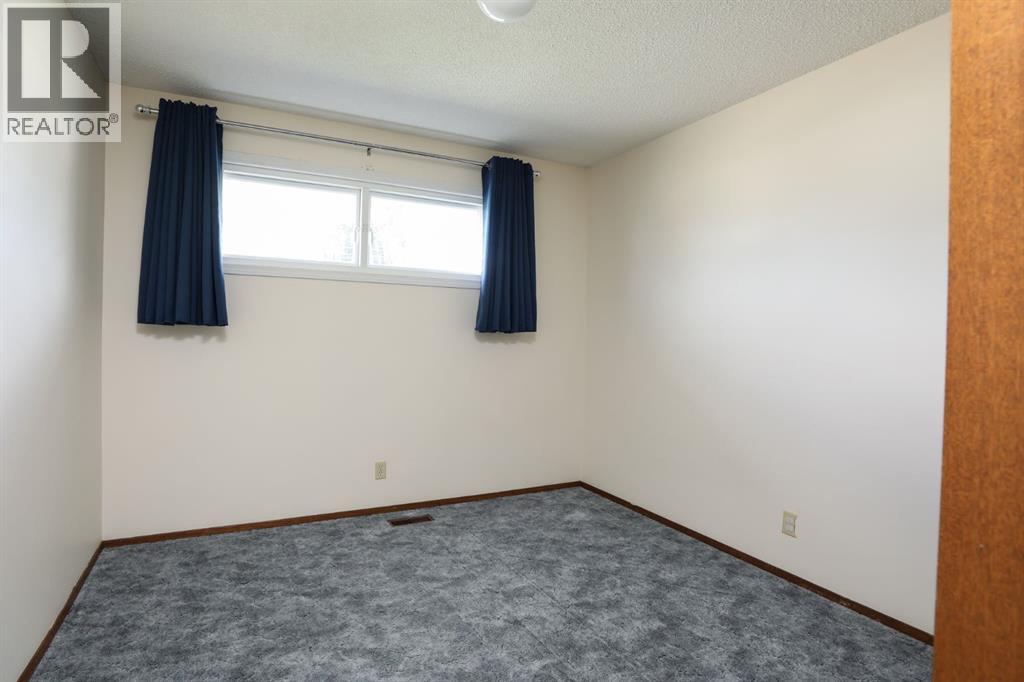 58 N 1a Street E Property Photo 19