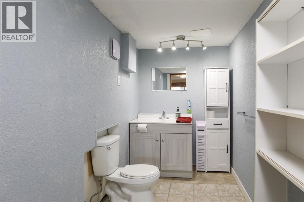 58 N 1a Street E Property Photo 28
