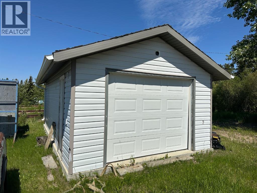 5132 Swan Crescent Property Photo 12