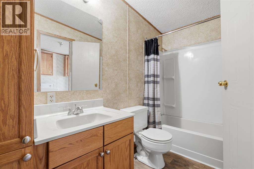 5132 Swan Crescent Property Photo 21
