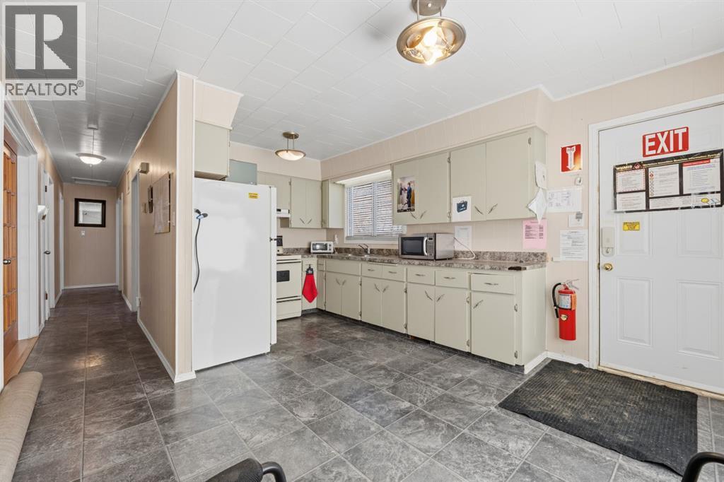 5132 Swan Crescent Property Photo 26