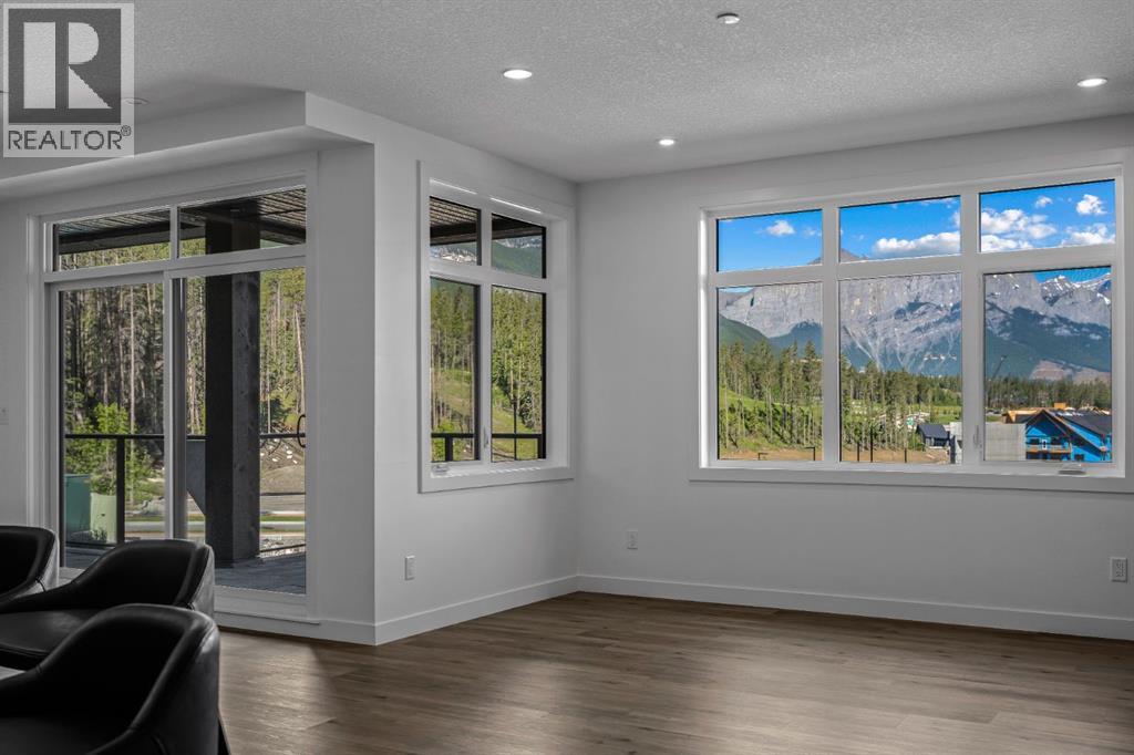10 Cascade Ridge Property Photo 23