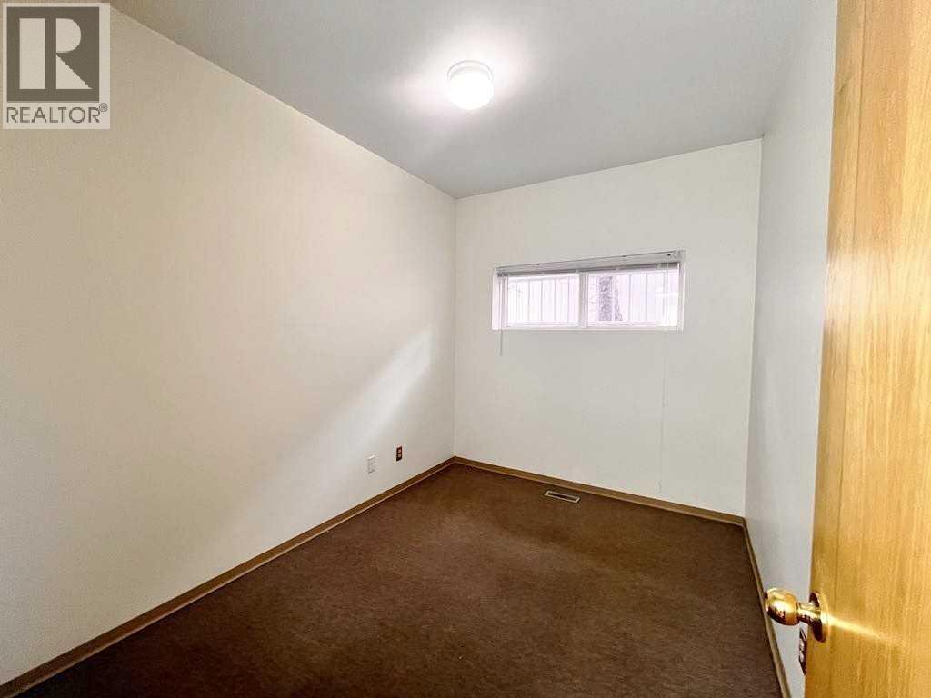 4131 Bow Trail Sw Property Photo 18