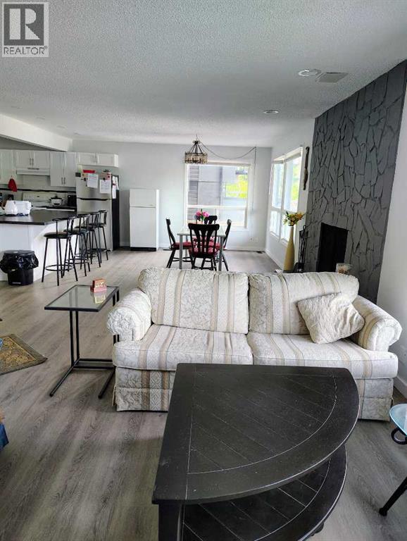 2457 22a Street Nw Property Photo 18