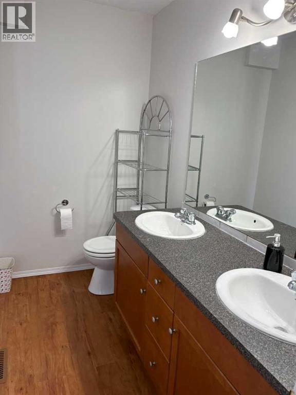 2457 22a Street Nw Property Photo 21