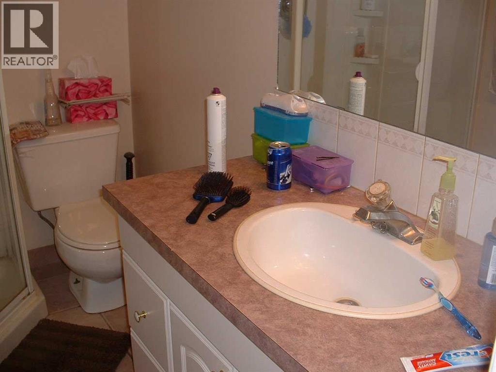 2457 22a Street Nw Property Photo 30