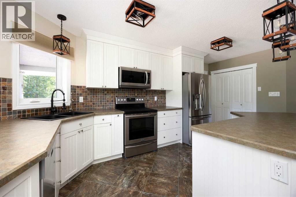 9 Bondiss Drive Property Photo 3