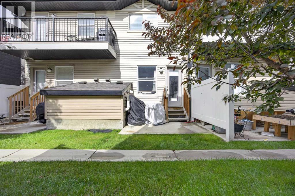328 Saddlebrook Point Ne Property Photo 28