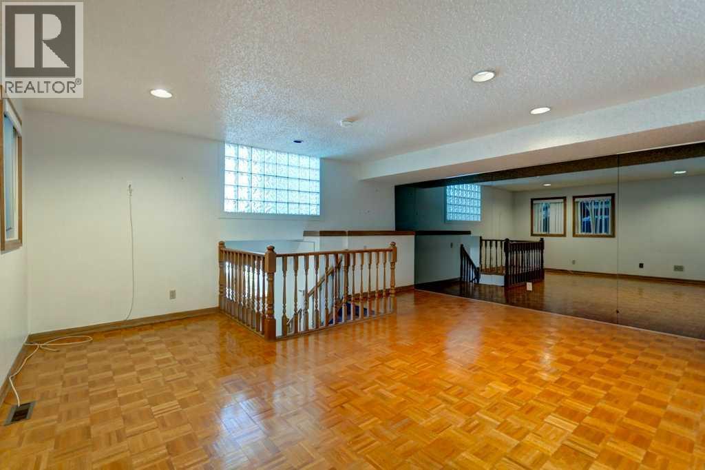 1921 6 Street Se Property Photo 25
