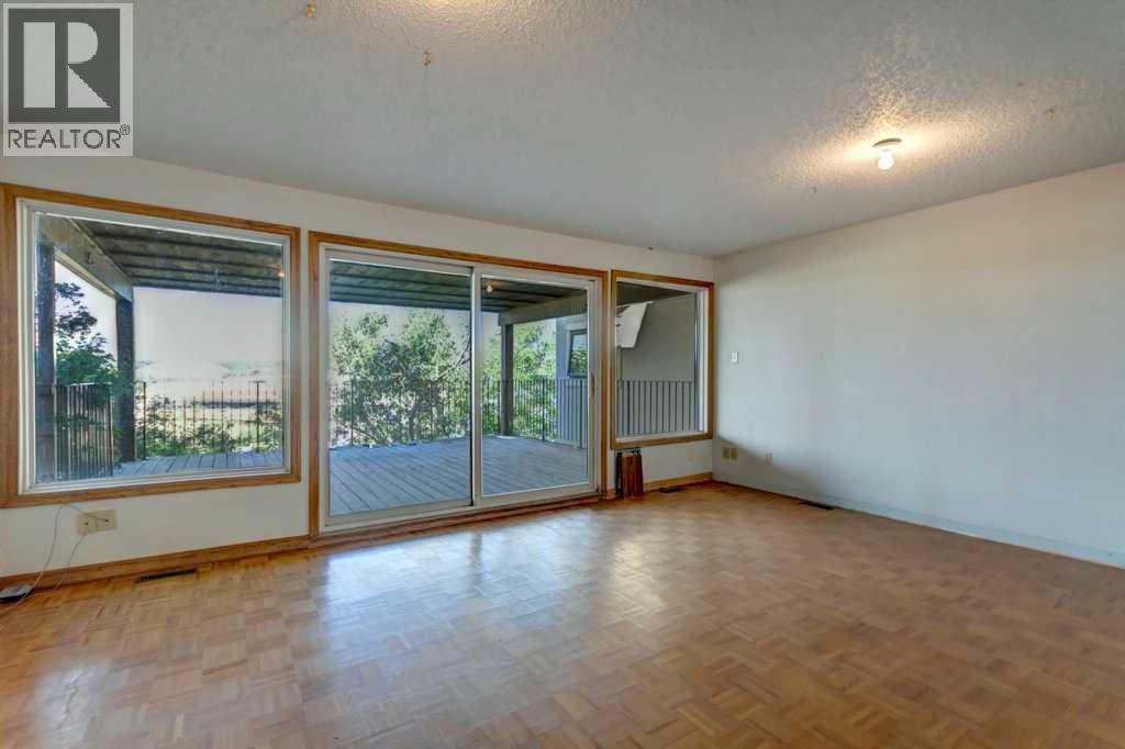 1921 6 Street Se Property Photo 27