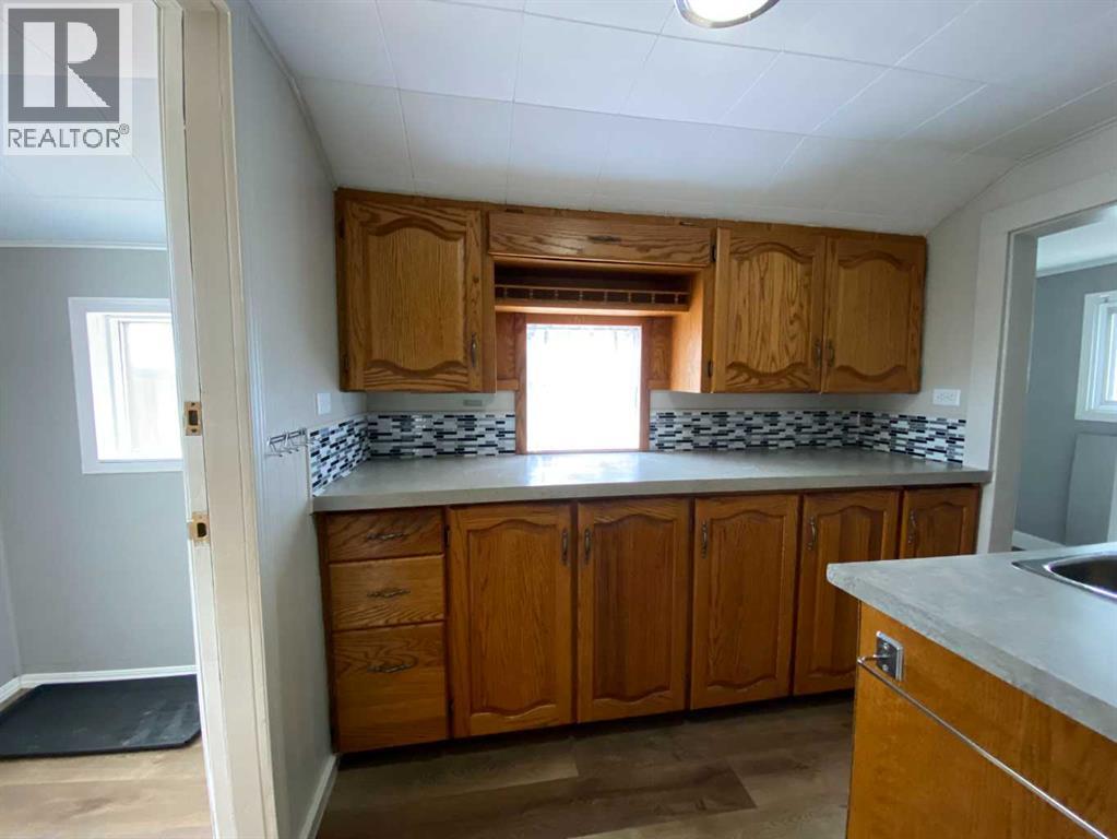 705 227 Street Property Photo 7
