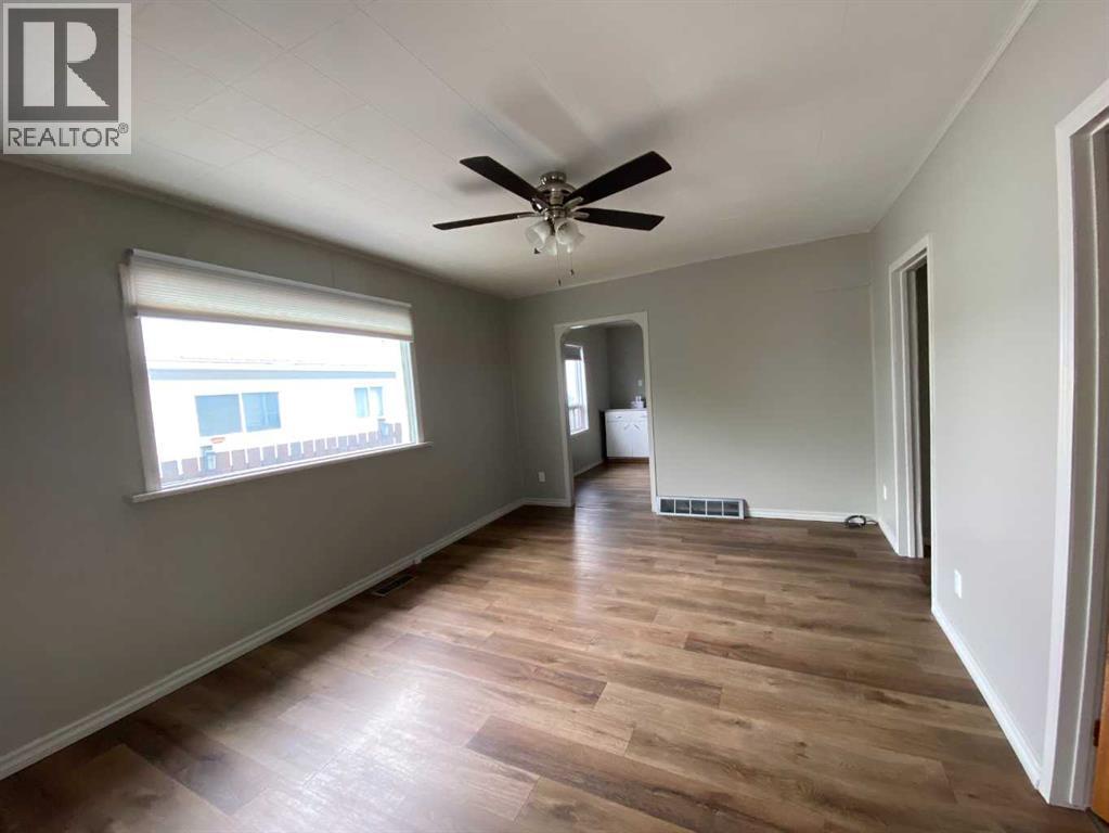 705 227 Street Property Photo 11