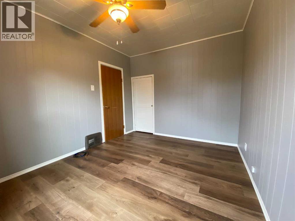 705 227 Street Property Photo 16