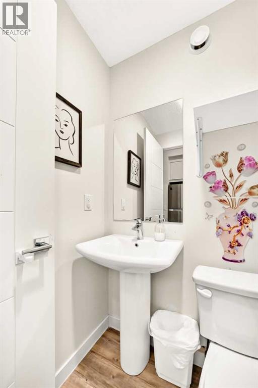 100 Walgrove Court Southeast Property Photo 9