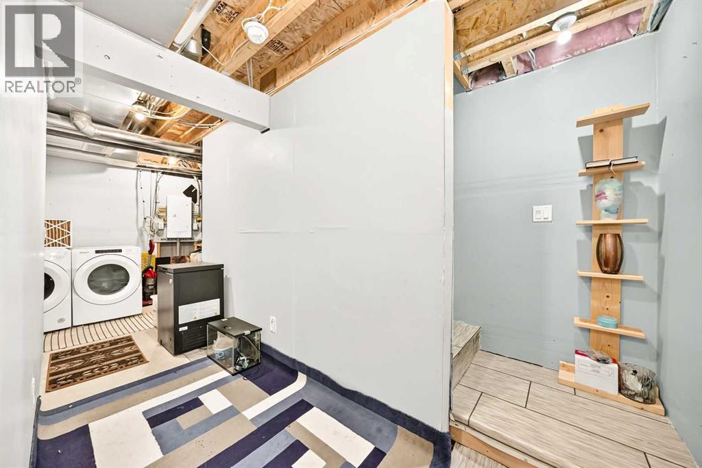 100 Walgrove Court Southeast Property Photo 14