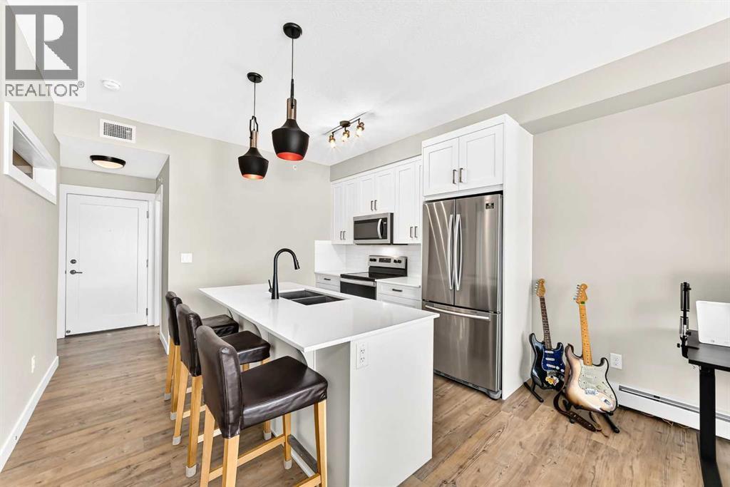 300 Auburn Meadows Common Southeast Property Photo 6
