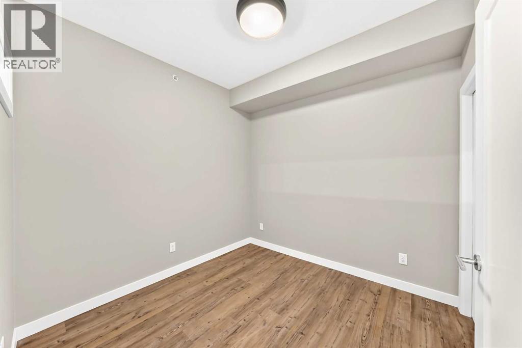 300 Auburn Meadows Common Southeast Property Photo 23