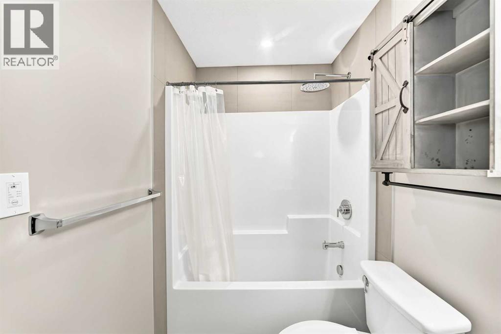 300 Auburn Meadows Common Southeast Property Photo 28