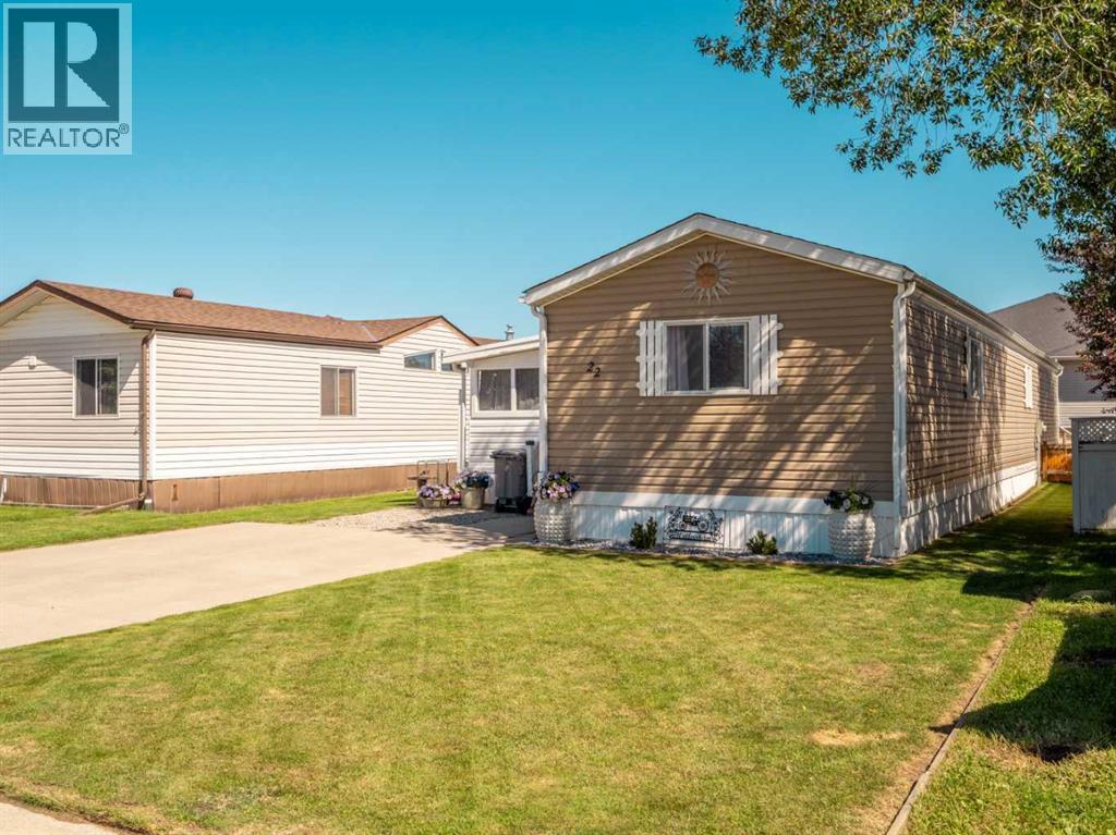 22 Westover Crescent Property Photo 2