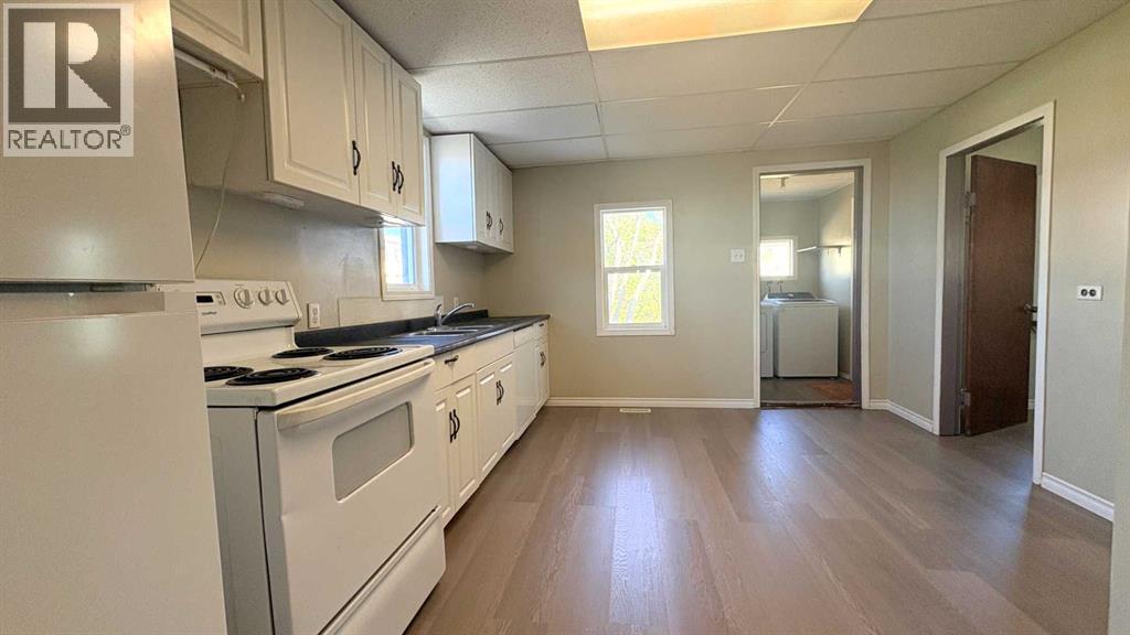 602 5 Avenue Property Photo 3