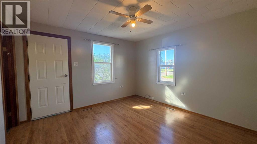 602 5 Avenue Property Photo 6