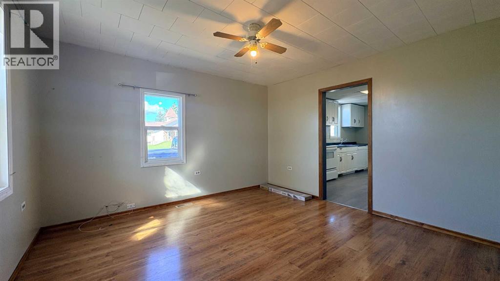 602 5 Avenue Property Photo 7