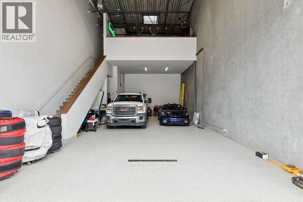 1750 120 Avenue Northeast Property Photo 4