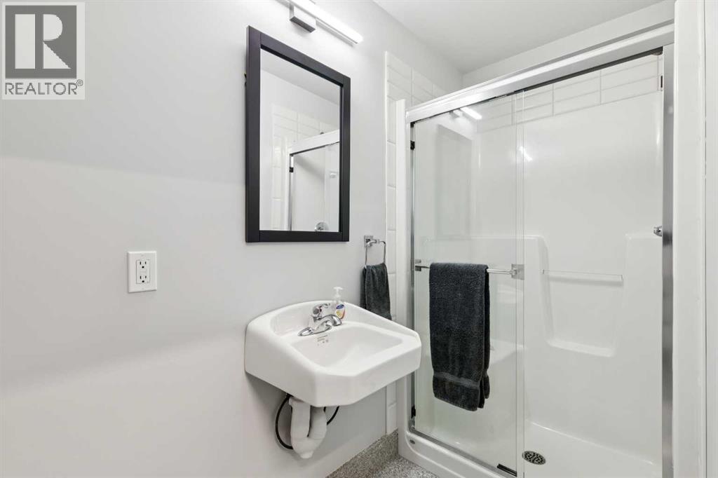 1750 120 Avenue Northeast Property Photo 9