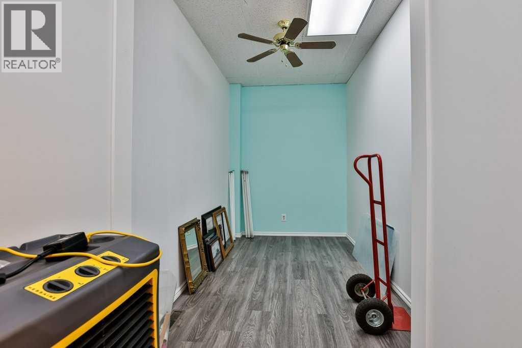 5224 48 Avenue Property Photo 21