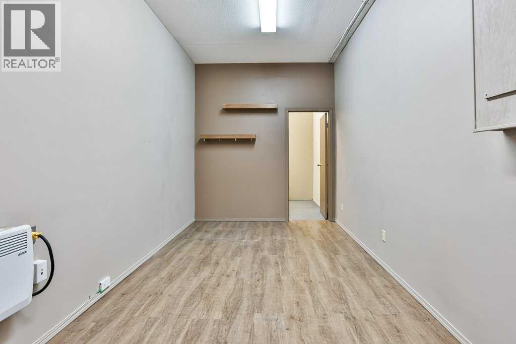 5224 48 Avenue Property Photo 31