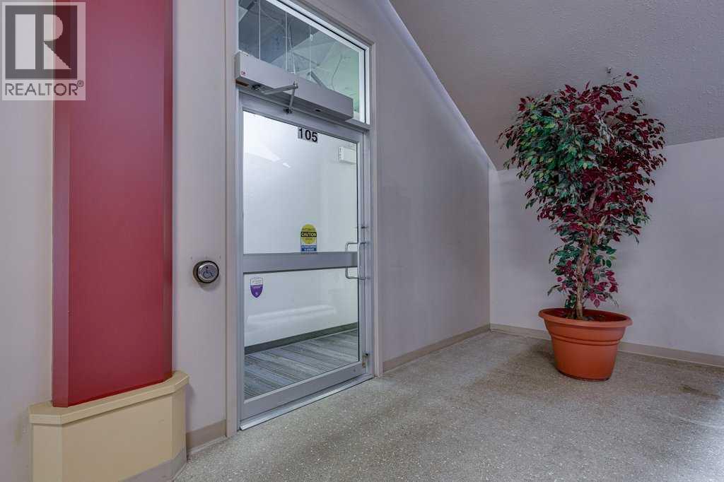 4807 50 Avenue Property Photo 2