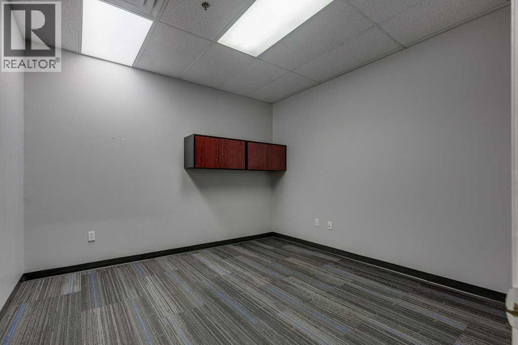 4807 50 Avenue Property Photo 8